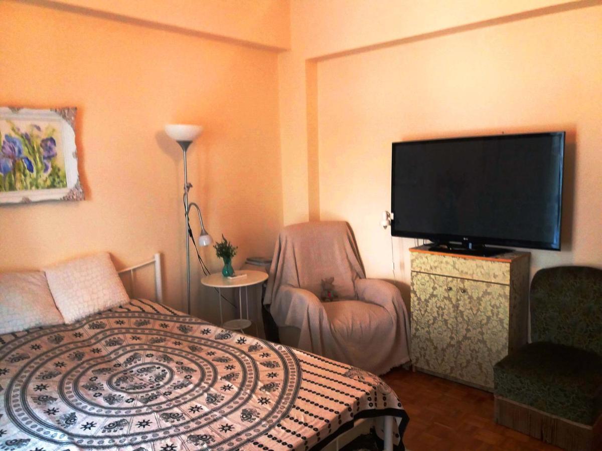 Renovated Apartment In The Center Of Athens Atenas Exterior foto