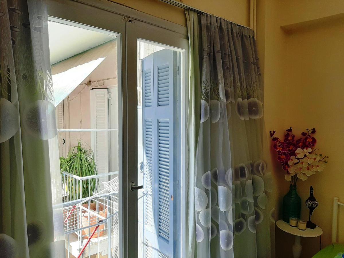 Renovated Apartment In The Center Of Athens Atenas Exterior foto