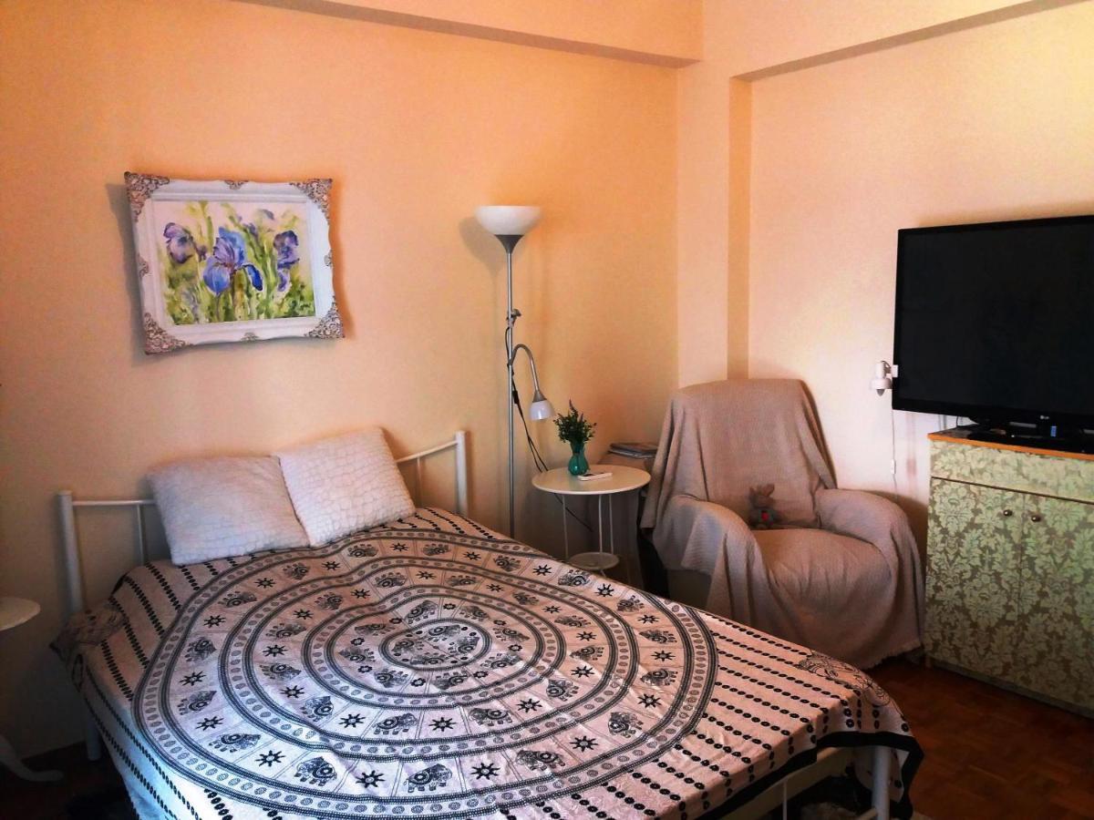 Renovated Apartment In The Center Of Athens Atenas Exterior foto