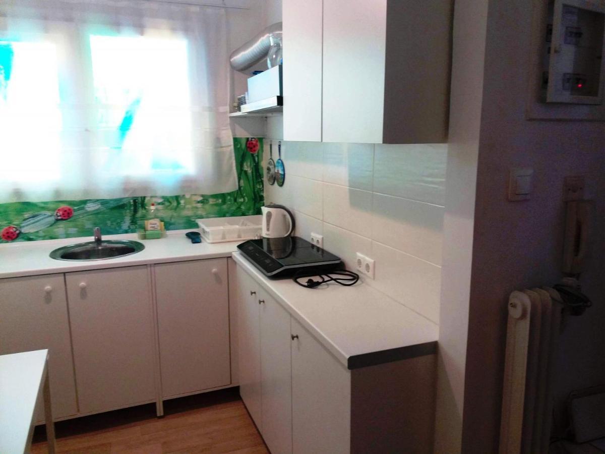 Renovated Apartment In The Center Of Athens Atenas Exterior foto
